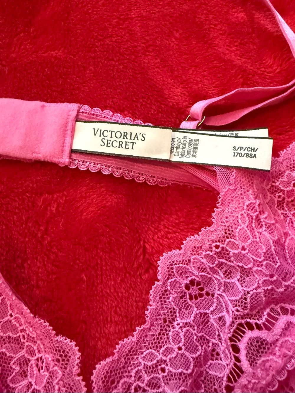 Victorias Secret turn up